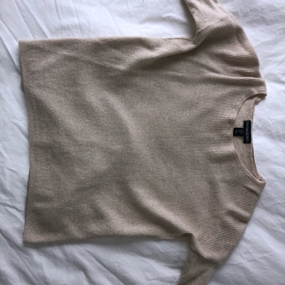 Cynthia Rowley Cream Sweater - Picture 1 of 3